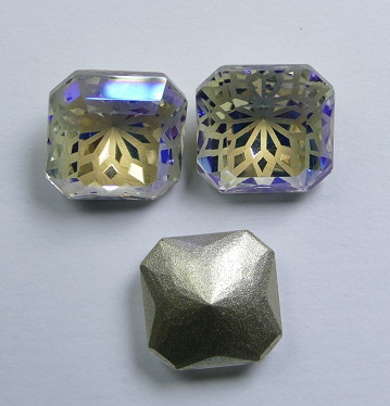 LF-S-10-MOL Lotus Flower Square Stone 10 mm Moonlight