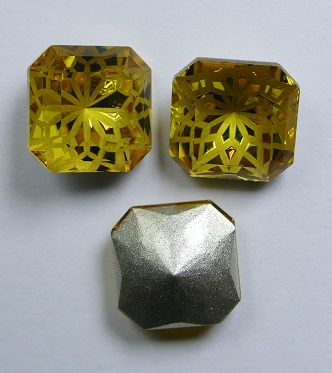 LF-S-10-TOPLT Lotus Flower Square Stone 10 mm Light Topaz