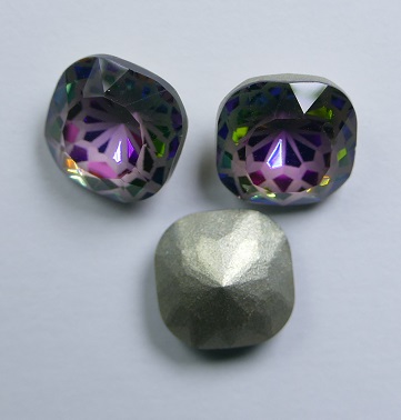 LF-S-10-VOL Lotus Flower Square Stone 10 mm Volcano