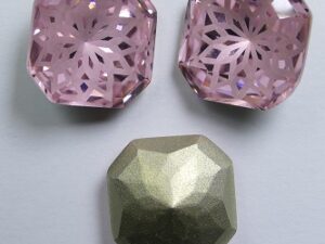 LF-S-14-ROSLT Lotus Flower Square Stone 14 mm Light Rose 1 Pc. - Afbeelding 1