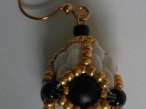 KIT Stained Glass Earings in wit, by Nela Kábelová KIT