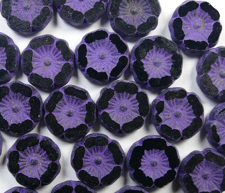 0080725 Table Cut Hawaiian Flowers 12 mm Jet Purple Etched