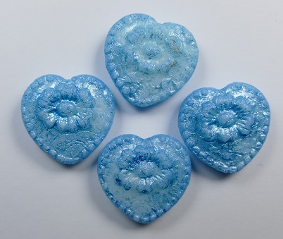 0090478 Hearts with flower 17x17 mm Etched Candle White Blue Washed color 83500-etch-54323