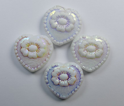 0140293 Hearts with flower 17×17 mm Matte White Alabaster Full AB color 02010-84100-28703