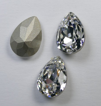 PrPe-14-CRYS Preciosa Baroque Pear fancy stone 14x10 mm Crystal