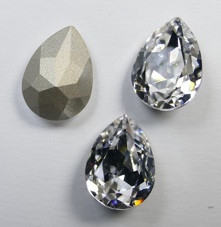 PrPe-18-CRYS Preciosa Baroque Pear fancy stone 18x13 mm Crystal