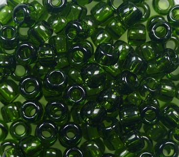 TR-06-0940 Toho Rocailles 6-0 Transparant Olivine color 940