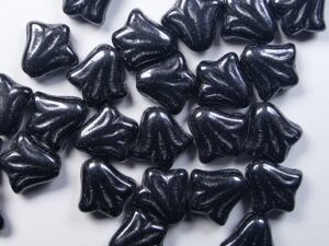 0020328 Jet Hematite Lily Flower Beads 15 Pc.