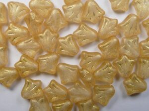 0060145 Light Orange Opal Gold Touched Lily Flower Beads 15 Pc. - Afbeelding 1