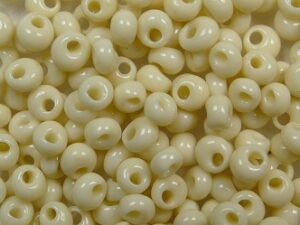 TM-03-0051 Opaque Light Beige Magatama 3 mm. TOHO