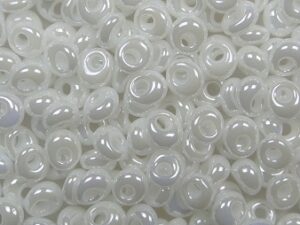 TM-03-0121 Opaque Lustered White Magatama 3 mm. TOHO