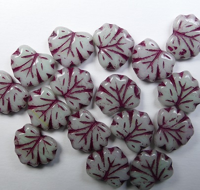 MPL-99992-46490 maple leaves 11x13 mm Pale Jade Green Bordeaux Washed color 99992-46490