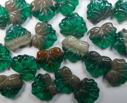 MPL-X2145 maple leaves 11x13 mm Transparent Opal Mixed Earth-Green color X2145