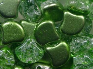 GIN-24705 Matubo 2 Hole Ginko Bead Slushy Sour Apple 10 gram - Afbeelding 1