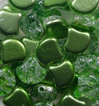 GIN-24705 Matubo Ginko Beads 7,5x7,5 mm Slushy Sour Apple color 24705