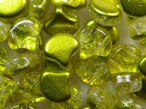 GIN-24708 Matubo 2 Hole Ginko Bead Slushy Pineapple 10 gram - Afbeelding 1
