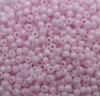 TR-11-1601 Toho rocailles 11-0 Opaque Pale Pink color 1601