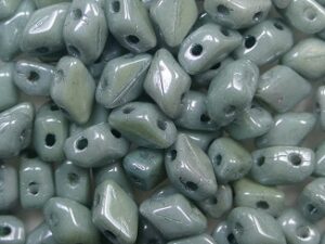 MGD-03000-14459 Chalk White Green Luster Matubo Mini GemDuo's, 6x4 mm 5 gr