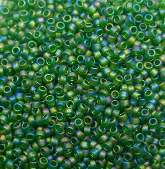 TR-15-0167BF Toho rocailles 15-0 Transparent Rainbow Frosted Grass Green color 167BF