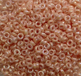 M-SPR-2-0596 Miyuki Spacer beads, 2,2×1 mm, Opaque Luster Salmon, kleurnummer 596