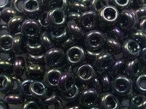 TN-06-0509 Higher Metallic Purple Green Iris TOHO Demi Round