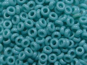 TN-08-0055 Opaque Turquoise TOHO Demi Round