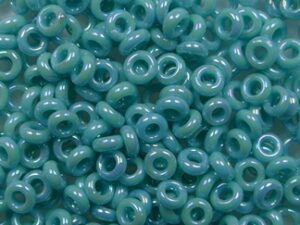 TN-08-0413 Opaque Rainbow Turquoise TOHO Demi Round
