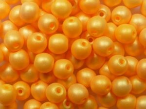 04-R-92977 Neon Cantaloupe Round 4 mm. 100 Pc.