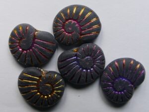 0010544 Matte Jet Full Sliperit Washed Shell Beads 5 Pc - Afbeelding 1