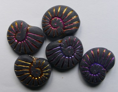 0010544 Matte Jet Full Sliperit Washed Shell Beads 17x13 mm color 23980-29503-84100