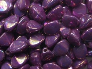 PI-03000-15781 Chalk White Iris Pinch beads. 10 gram - Afbeelding 1
