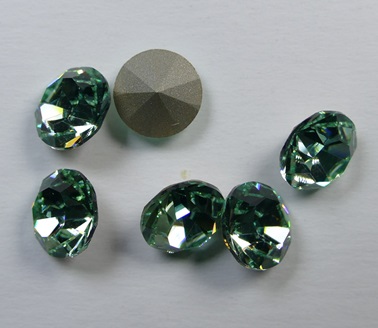 PrC-39-CHRYS Chrysolite Preciosa Maxima Chatons SS39, 8 mm