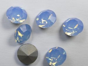 PrC-39-SAPLTOP Light Sapphire Opal Maxima Chaton, ss39, Preciosa,