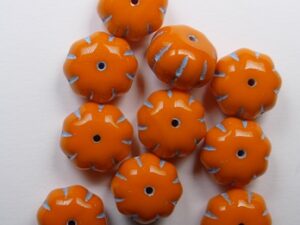 0060150 Opaque Orange Aqua Striped Pumpkin Beads 8x11 mm 7 Pc. - Afbeelding 1