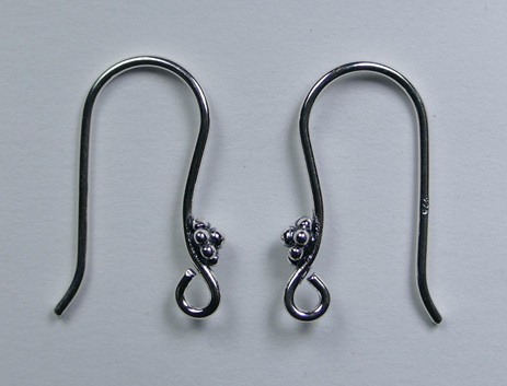 S6313 Sterling Zilver Granular Flower oorhaakjes 10,7x16 mm