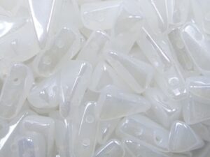 VX-02010-21402 White Alabaster Iris Sfinx 2-Hole Vexolo Beads 5x8 mm