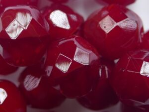 FP1-10-91250 Opal Red Czech Glass Facet Firepolish 10mm 10 stuks