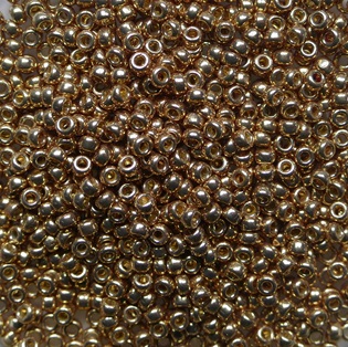 M-15-4204 Duracoat Galvanized Champagne Miyuki rocailles 15-0 color 4204