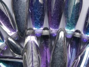 0070488 Backlit Pink Mist Dagger Beads 16x5 mm 20 Pc.