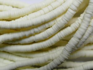 KTH4-04 Zachtgeel Katsuki Heishi Disc Beads 4 mm - Afbeelding 1