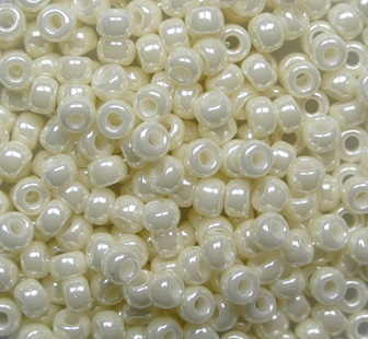 M-8-0594 Ceylon Cream Miyuki round rocailles 8-0 color 594