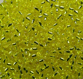 TR-11-0032 Silver Lined Lemon Toho round rocailles 11-0 color 32