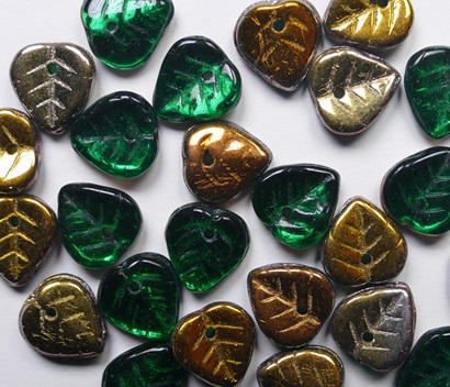 0100636 Emerald Mixed Golden Metallic Coated Czech Glass Small Leaves 9x9 mm