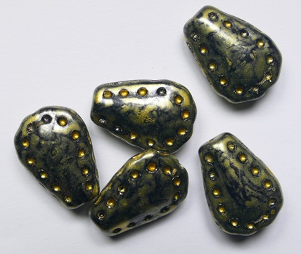 0010548 Jet Gold Smudged Lacy Tear Beads color 23980-86720