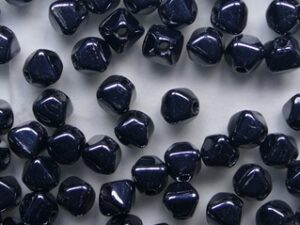 0020334 Jet Hematite Czech Glass Dubbele Piramide 4x4 mm 50 stuks
