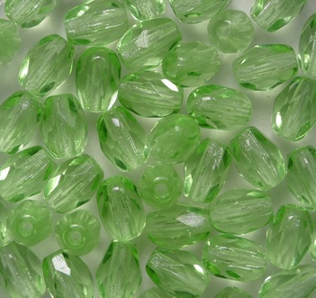 0100646 Peridot Firepolish Oval Facet 6x4 mm color 50500