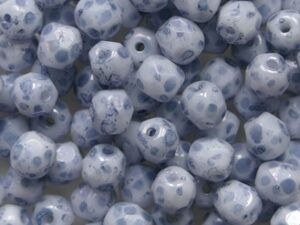 FP1-04-02020-14464 Snow White Blue Splashed Czech Glass Facet Firepolish 4mm 50 stuks