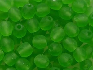 FP1-04-50120-84100 Matte Green Czech Glass Facet Firepolish 4mm 50 stuks
