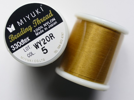 MD-5 Goud Miyuki Beading Thread