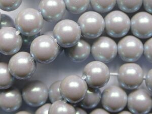 PrP-06-PGRY Pearlescent Grey Preciosa Parels 6 mm
